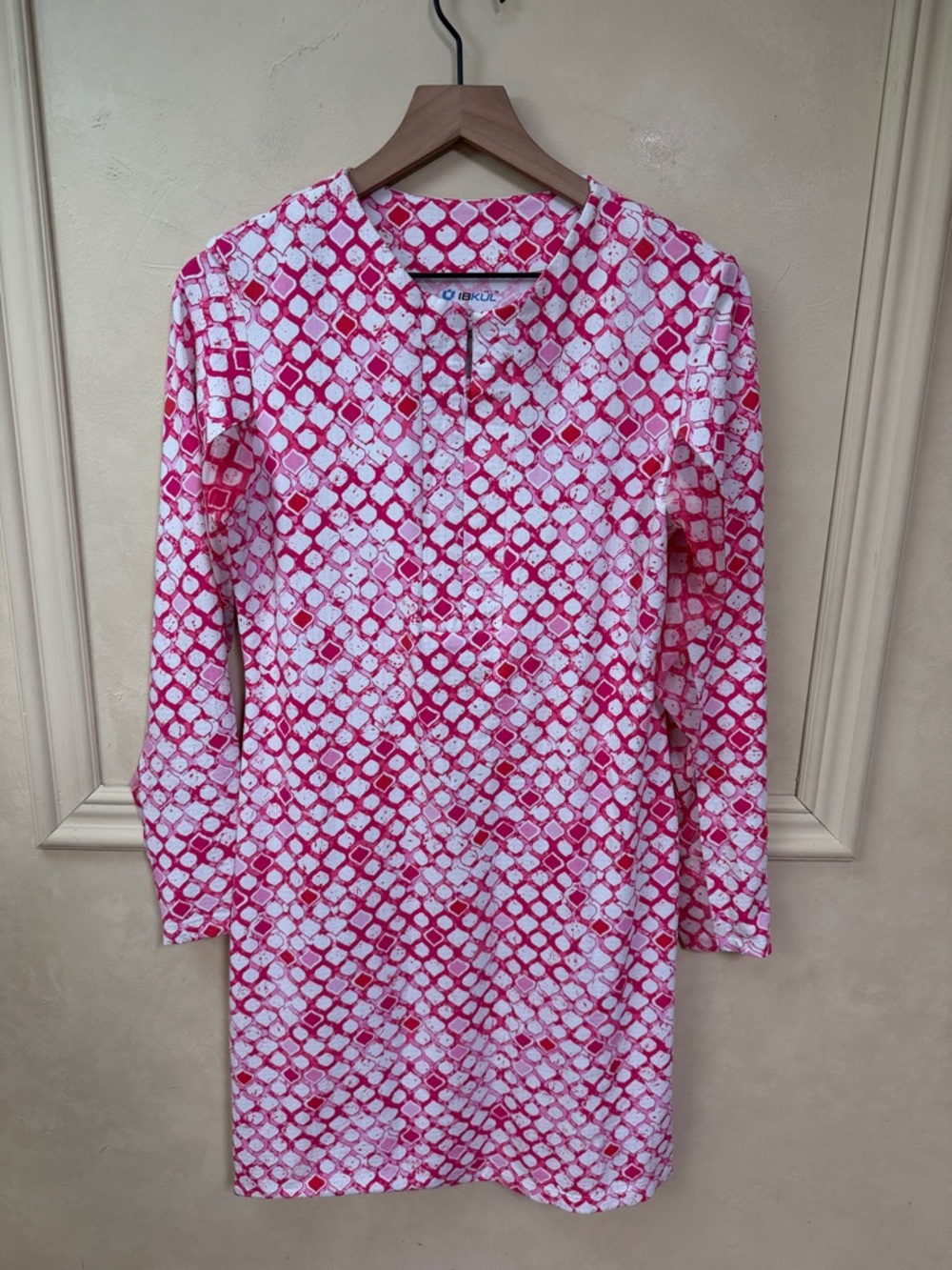 IBKÜL Long Sleeve Mesh Panel Pop Over Dress UPF 50+ Sun Protection